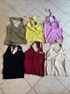 vintage y2k New with tags Gap XS halter tops with built in bra (6) women/teen